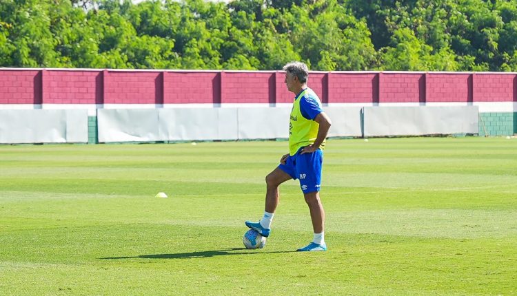 Renato pelo Grêmio