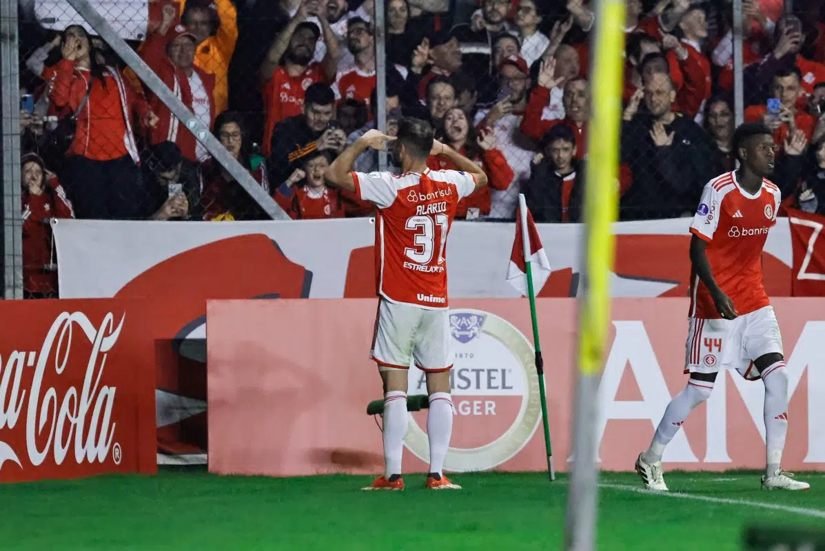 Vídeo: o "lance" que gerou lesão em Alario e desfalcou o Inter contra o São Paulo Alario pelo Inter