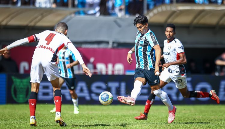 Arezo pelo Grêmio