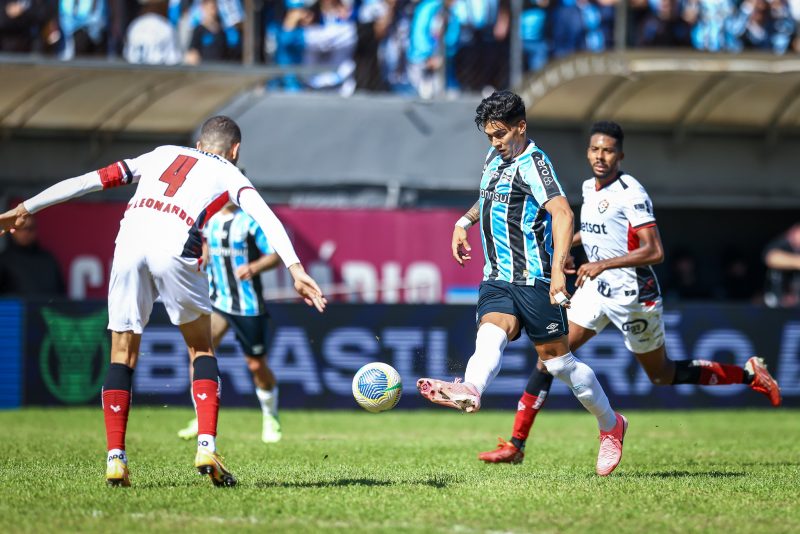 Arezo pelo Grêmio