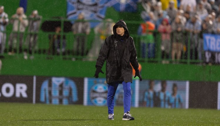 Renato pelo Grêmio