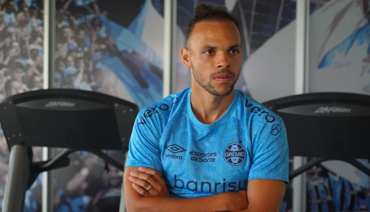 Braithwaite pelo Grêmio