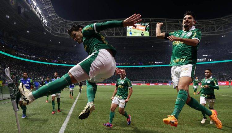 Palmeiras pega o Grêmio agora