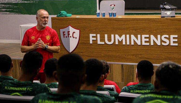 Mano Menezes pelo Fluminense