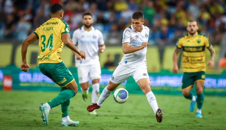 Renato falou de Monsalve no Grêmio