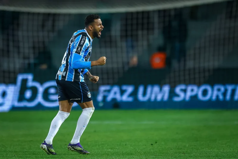 Reinaldo atuará em Fluminense x Grêmio