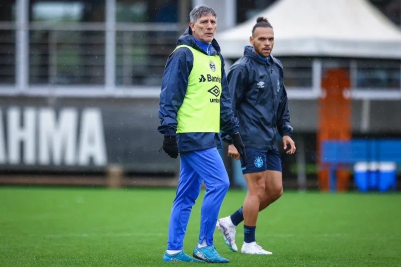 Grêmio de Renato joga domingo