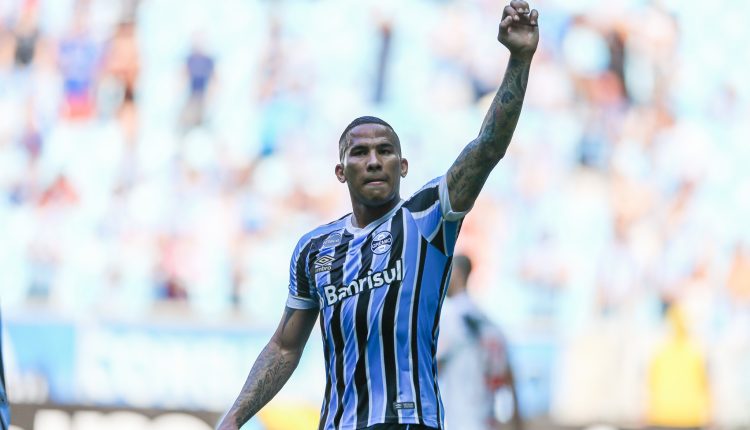 Jael pelo Grêmio