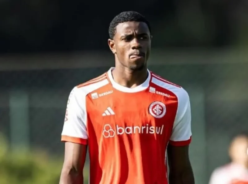 Com Borré tendo suspeita de lesão, Roger explica situação de Ricardo Mathias no Inter Ricardo Mathias pelo Inter