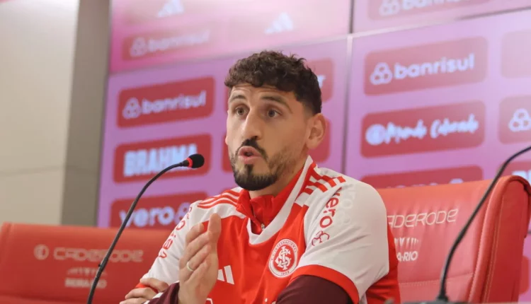 Agustín Rogel, zagueiro do Inter