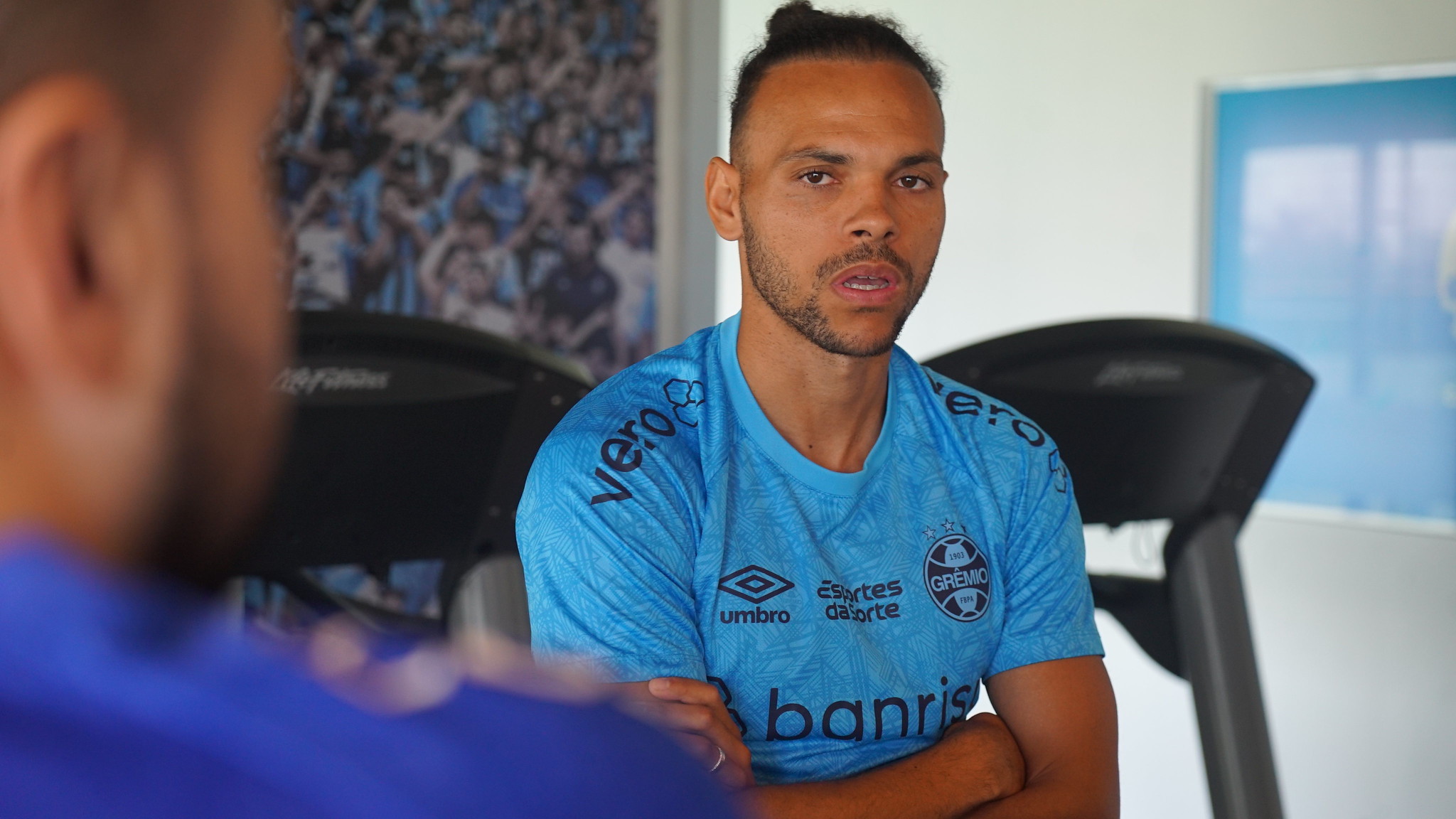 Renato pelo Grêmio com Braithwaite