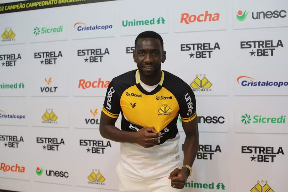 Agora em novo clube, Bolasie afirma que Inter foi um dos melhores times que enfrentou Yannick Bolasie no Criciúma foi elogiado por Renato — Foto: Celso da Luz | Criciúma E.C.