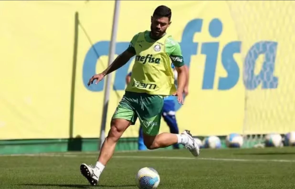 Bruno Tabata, do Palmeiras, é alvo do Inter
