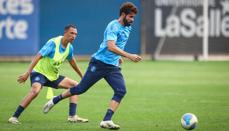 Diego Costa pelo Grêmio