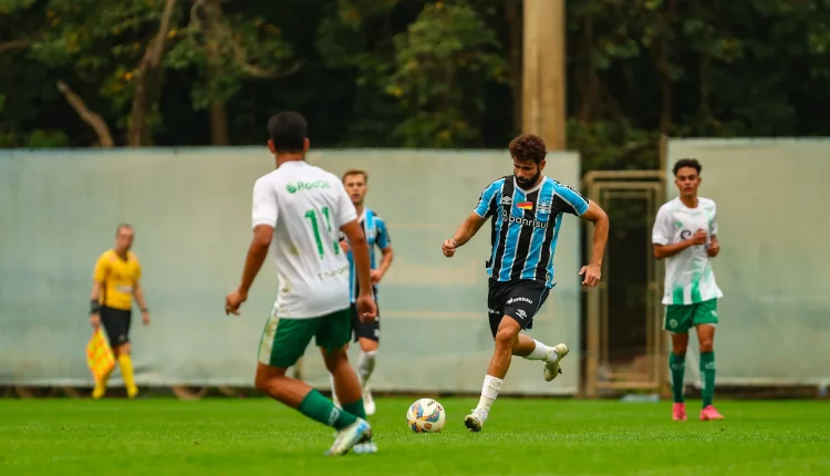 Diego Costa pelo Grêmio nesta quarta