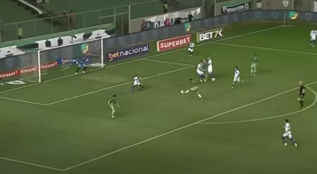 Lembra dele? Ex-atacante do Inter marca belo gol em vitória do América-MG na Série B Inter