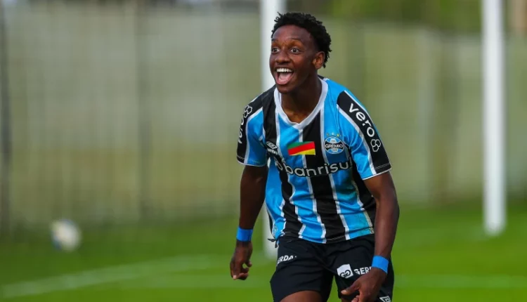 Gabriel Mec pelo Grêmio