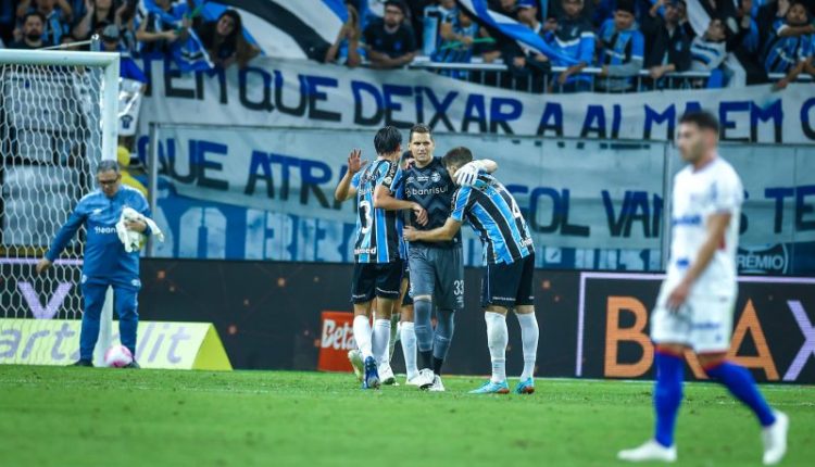 Kannemann pelo Grêmio