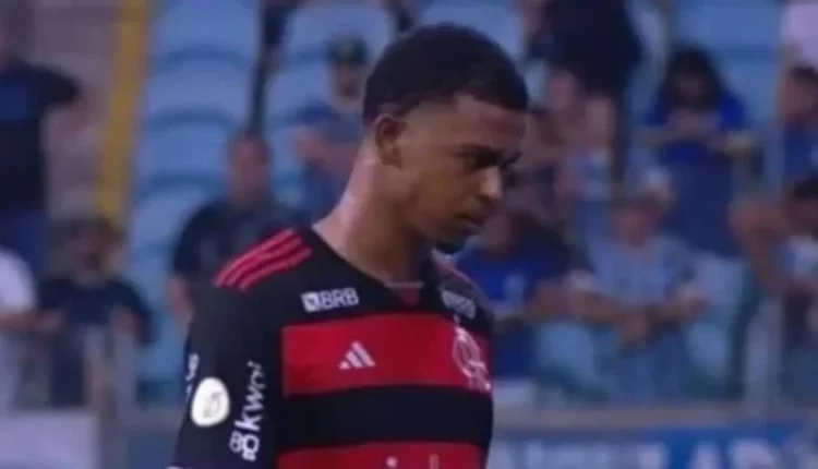 Carlinhos em Grêmio x Flamengo