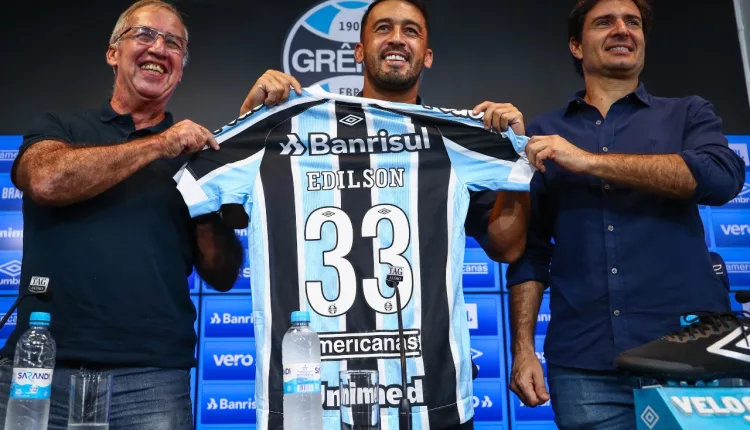 Edilson pelo Grêmio