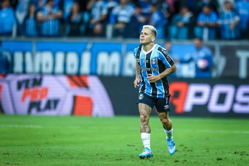 Soteldo pelo Grêmio