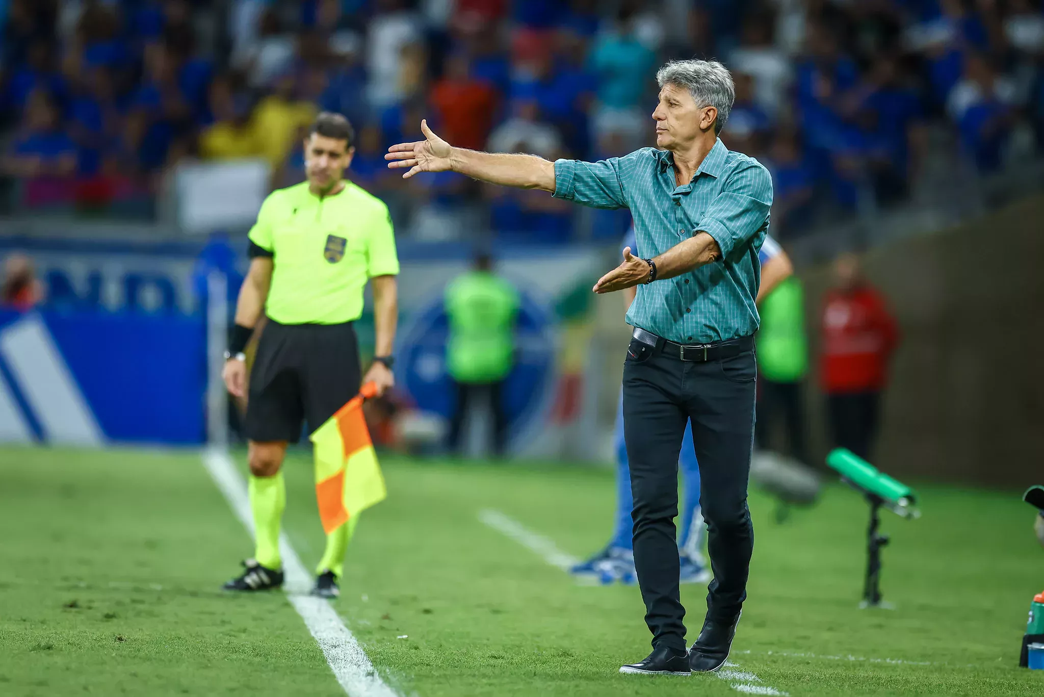 Renato muda o time do Grêmio para pegar o São Paulo; veja provável escalação e onde assistir ao vivo Renato pelo Grêmio