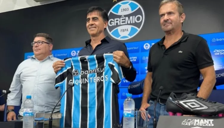 Quinteros pelo Grêmio