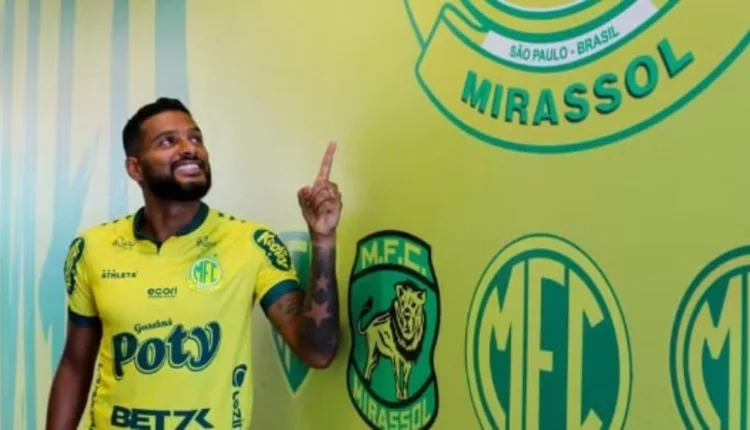 Reinaldo ex-Grêmio Mirassol