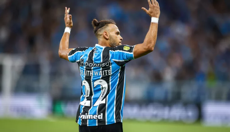 Braithwaite pelo Grêmio