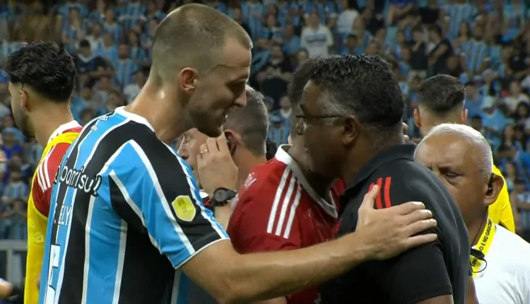 Rodrigo Ely e Roger Machado, Grêmio x Inter