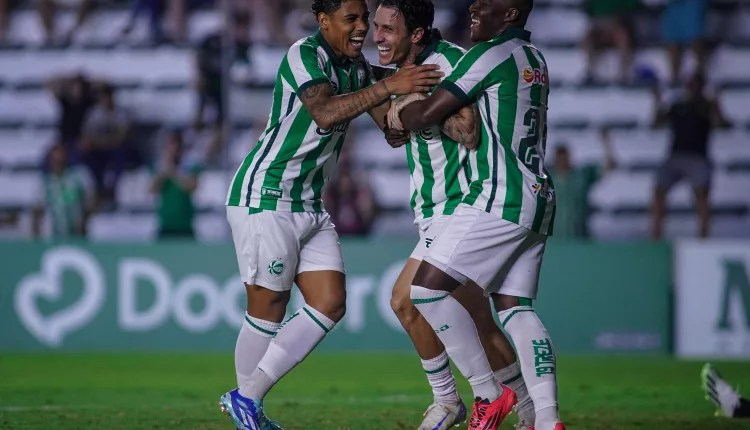 Jean Carlos meia do Juventude enfrenta o Grêmio