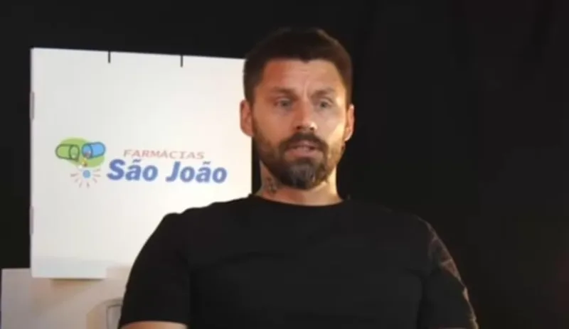 Ex-jogador do Inter aplaude Vitão por atitude no sábado: "Só tu teve coragem" Sobis Inter D'Alessandro