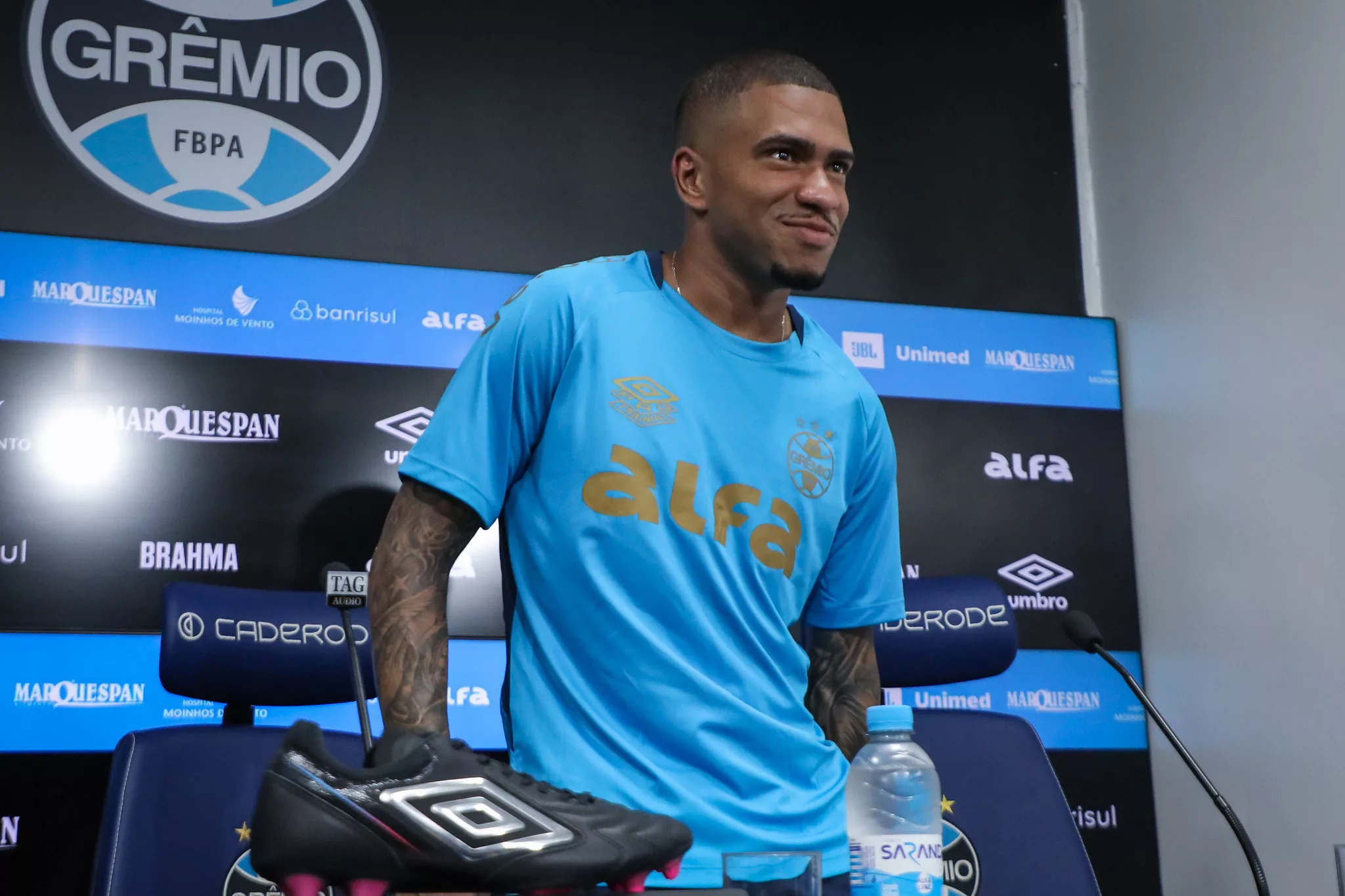 Grêmio rejeita proposta por Lucas Esteves e busca outra contratação no mercado Lucas Esteves pelo Grêmio