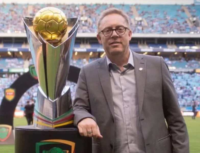 Mais informações sobre o árbitro do Gre-Nal deste sábado e o horário do jogo da volta Luciano Hocsman FGF D'Alessandro