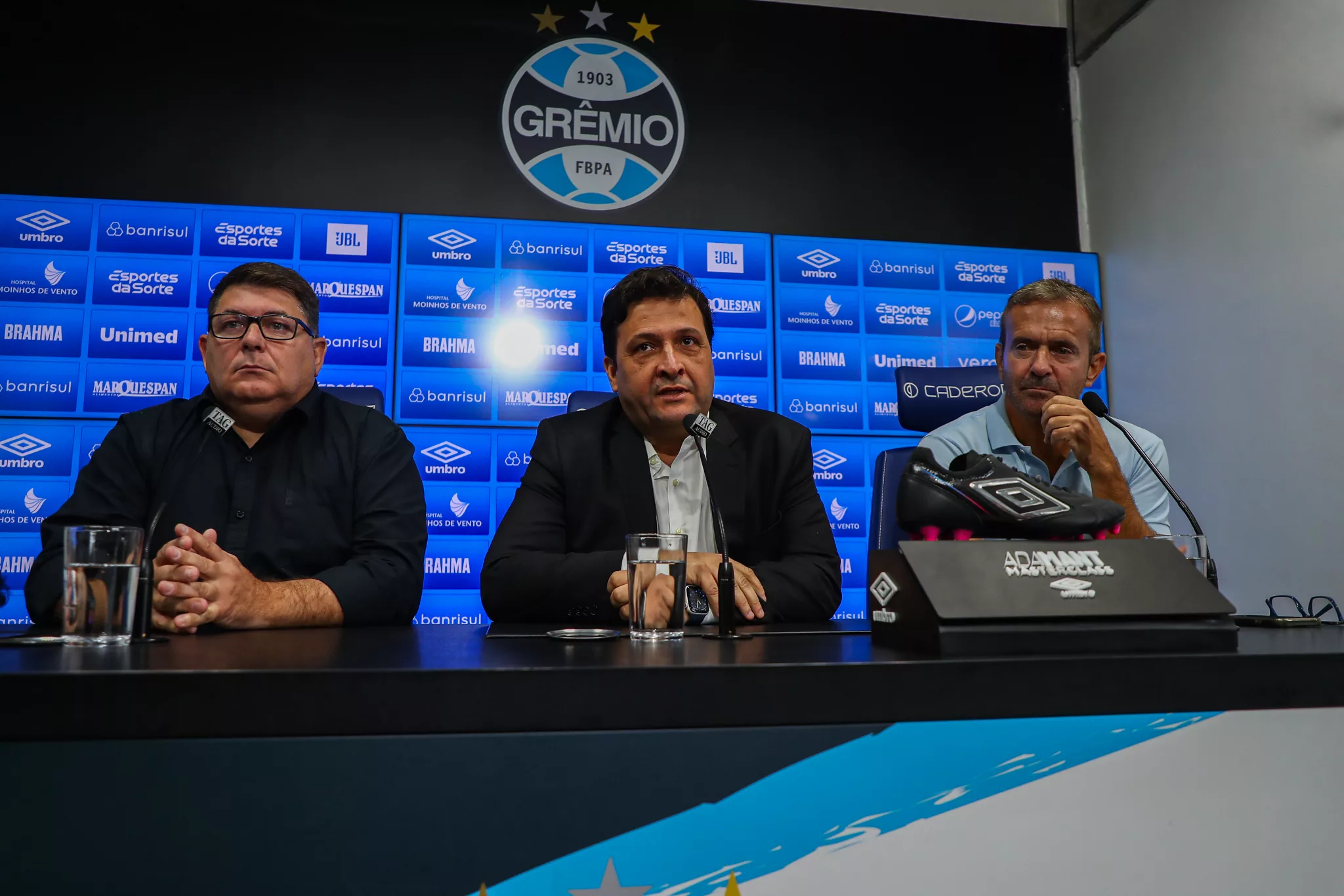 O zagueiro sul-americano que a direção do Grêmio cogita tentar de novo: "Belo jogador" Grêmio