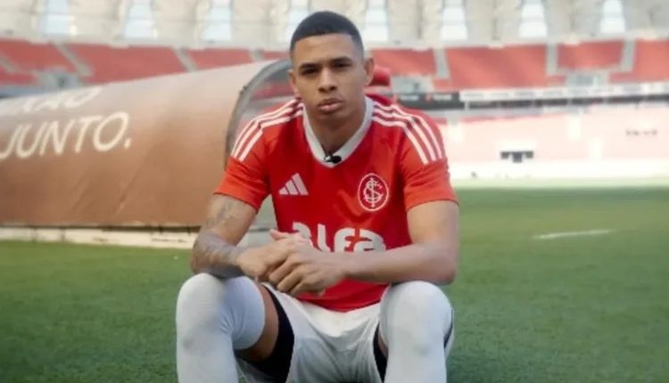 Diego Rosa pelo Inter
