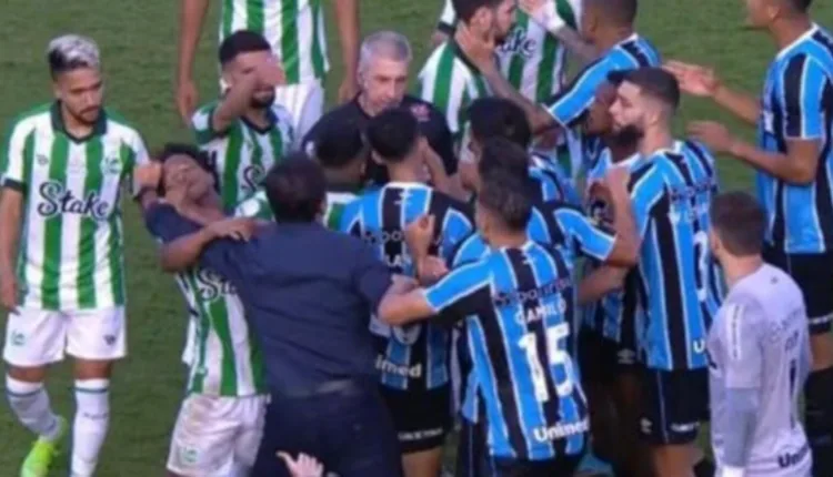 Quinteros Grêmio