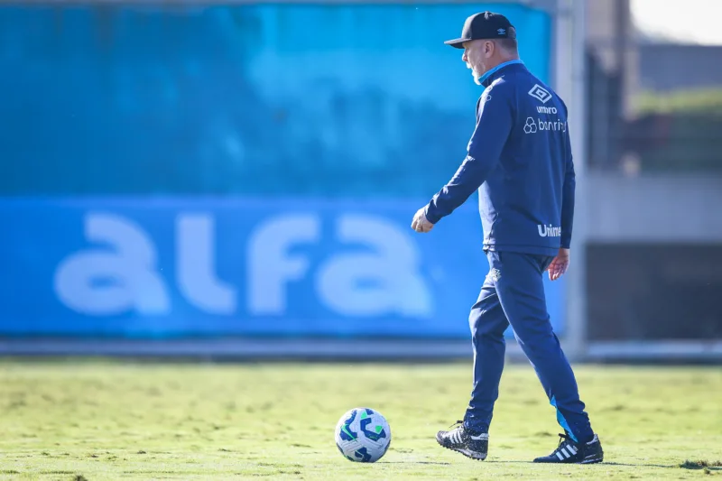 Mano Menezes pelo Grêmio