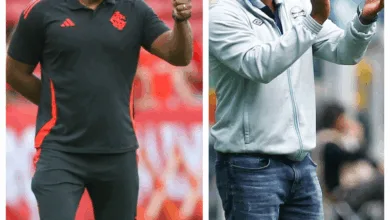 Roger Machado em momentos diferentes: Clássico Gre-Nal de 2025 no Inter e de 2015, no Grêmio