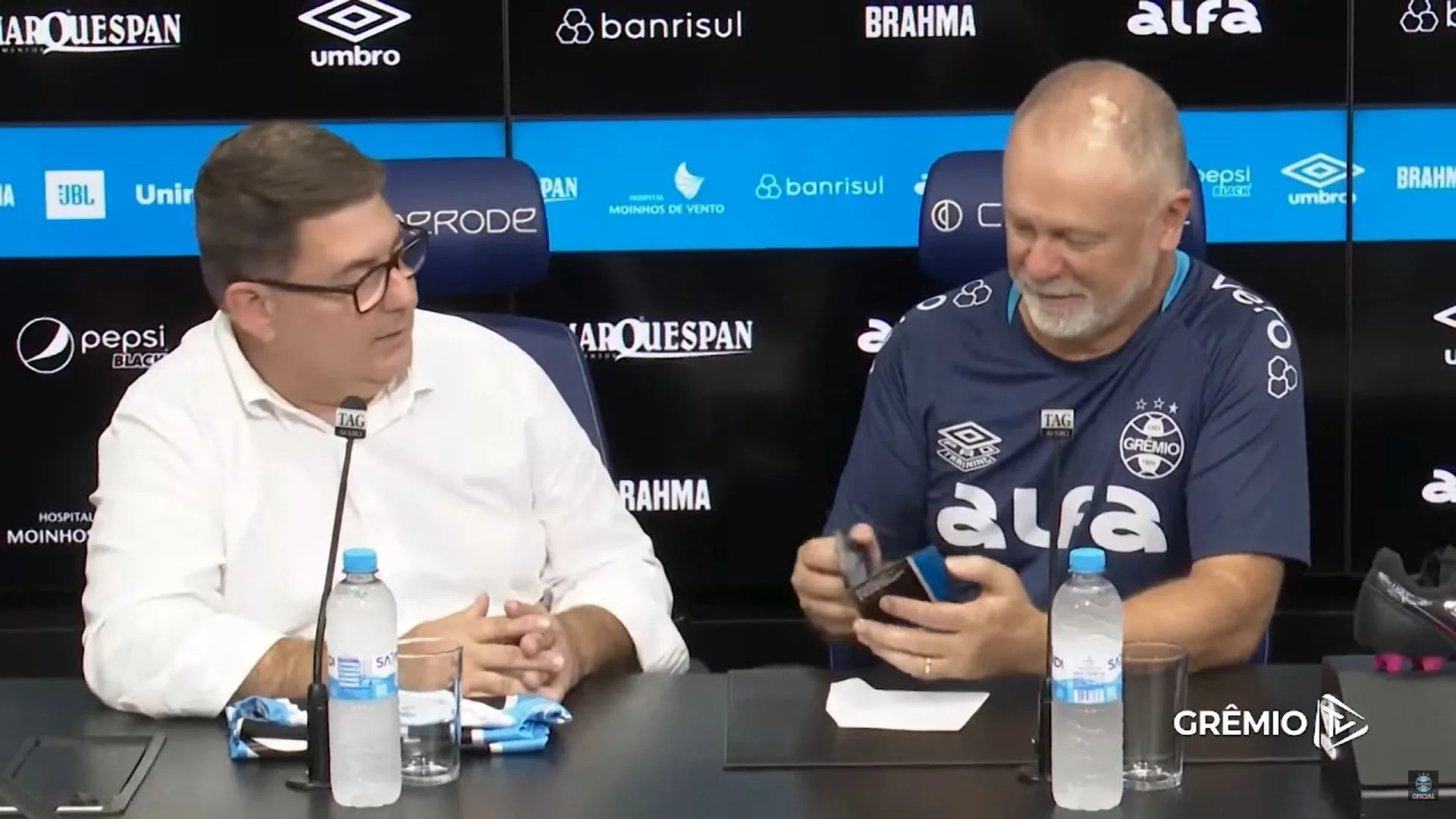 Grupo do Grêmio está consciente de que precisa melhorar, diz Mano Menezes Mano Menezes Grêmio