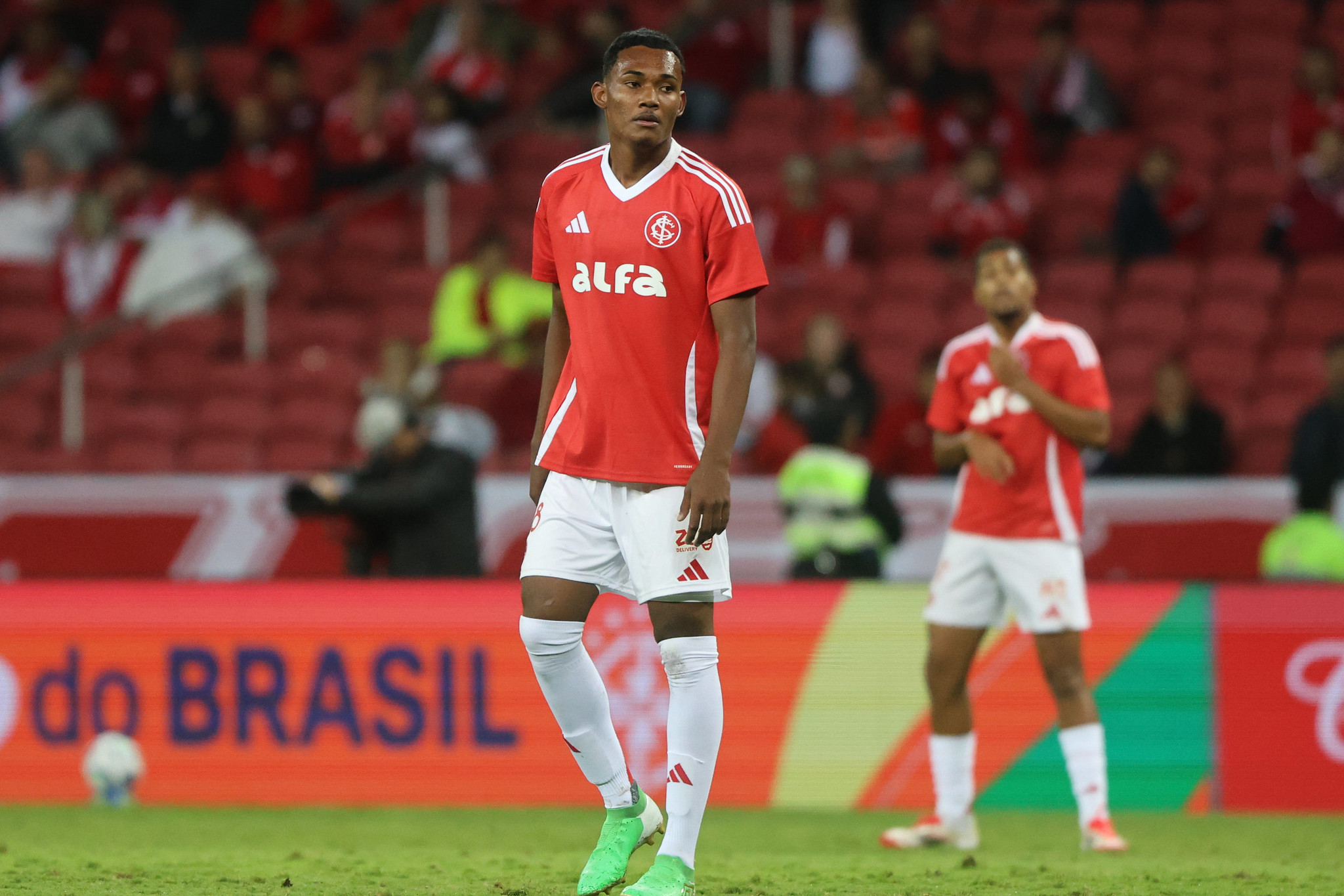 Inter vence o Maracanã