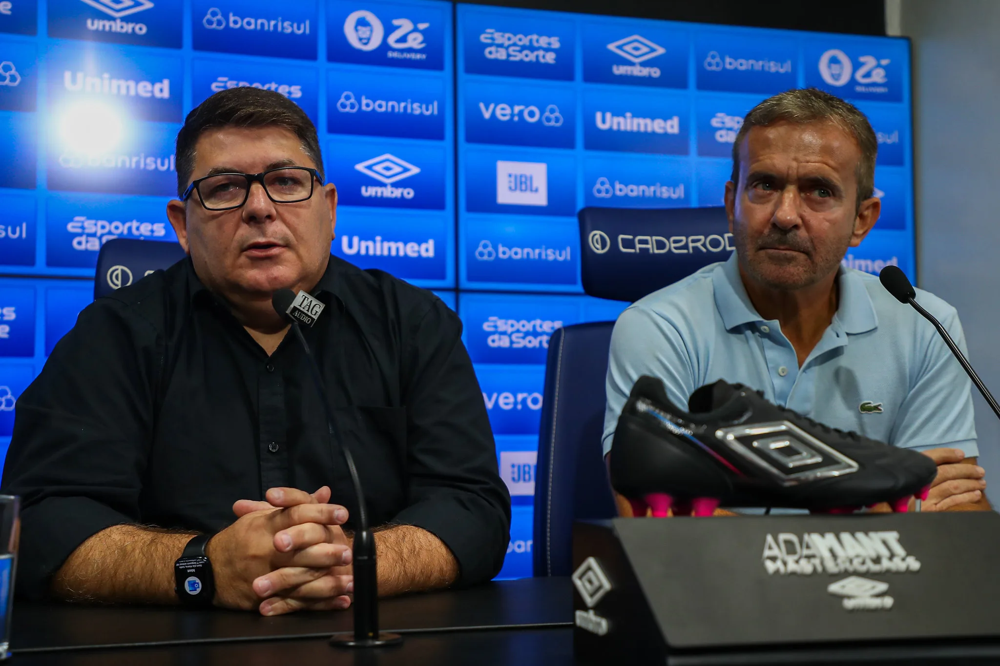 Dirigente do Grêmio critica protestos da torcida na Arena: "Trato como não-gremistas" Alexandre Rossato é o vice de futebol do Grêmio