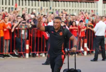 Roger Machado pressionado no Inter
