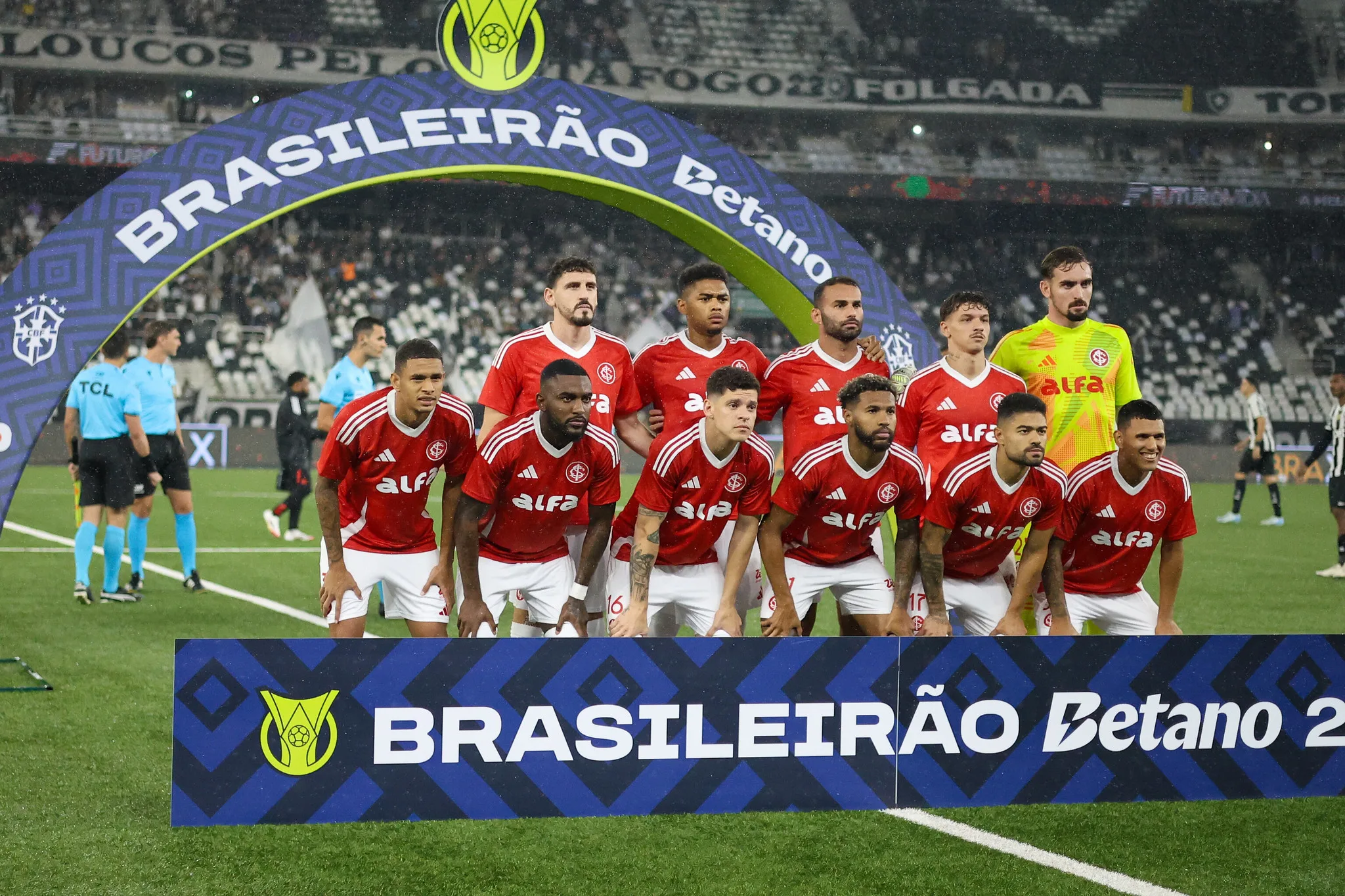 Inter quer buscar soluções internas e admite "jogo do ano" contra o Nacional Inter perdeu feio para o Botafogo