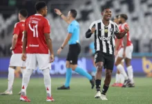 Cuiabano ex-Grêmio no Botafogo