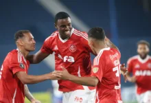 Ricardo Mathias comemorando gol pelo Inter, na vitória contra o Nacional do Uruguai, em partida válida pela 5ª rodada da fase de grupos da Libertadores 2025