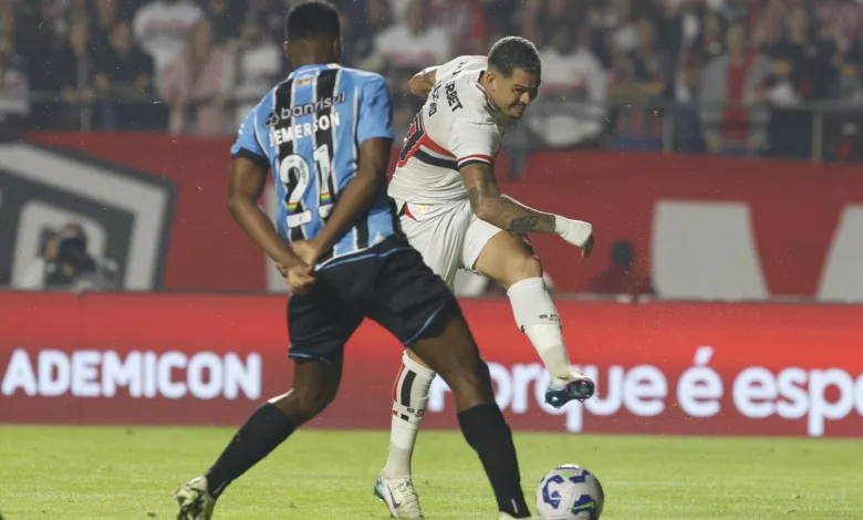 CBF admite que Luciano "exagerou", mas vê pênalti bem marcado contra o Grêmio São Paulo de Luciano