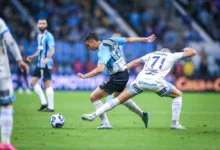 Miguel Monsalve pelo Grêmio