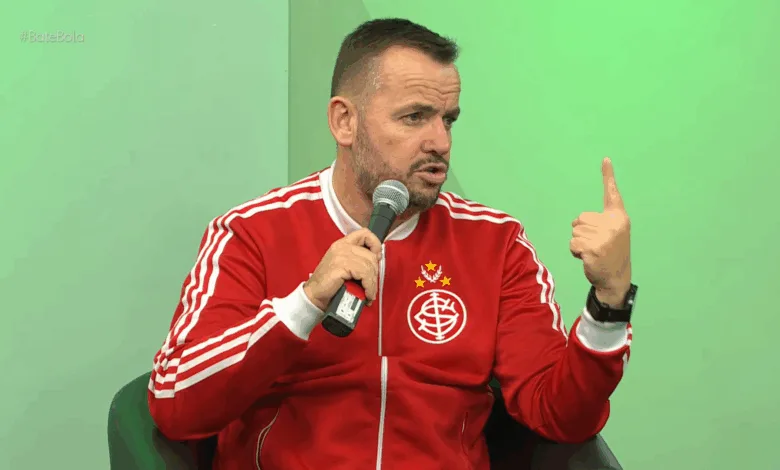 Vaguinha diz que não demitiria Roger Machado e cita dois motivos para isso Vagner Martins, comenta derrota do Inter por 4x0 para o Botafogo no Nilton Santos (Foto: Reprodução/GZH)