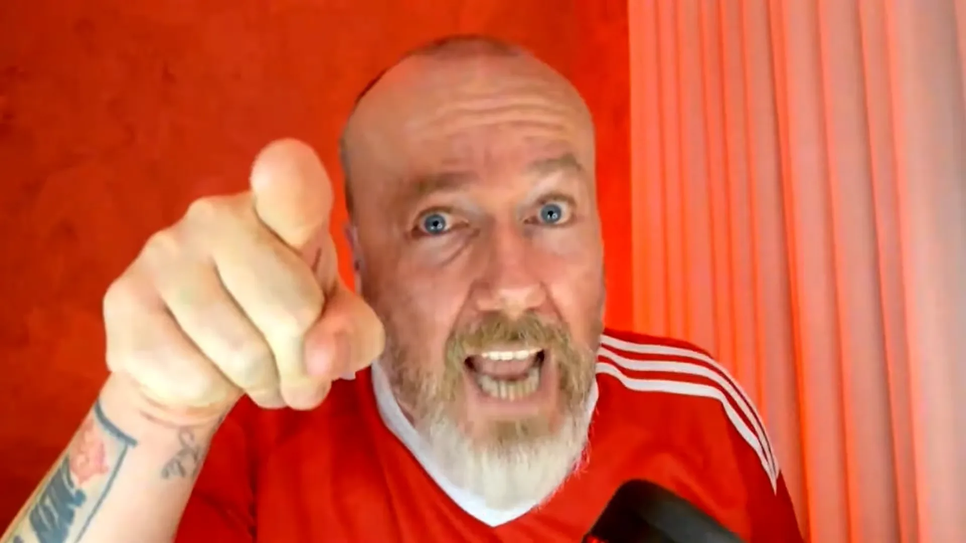 Fabiano Baldasso detona atuação do Inter e vê jogo contra o Nacional como decisivo Fabiano Baldasso, comenta a derrota do Inter por 4x0 para o Botafogo no Nilton Santos (Foto: Reprodução/YouTube/Fabiano Baldasso)
